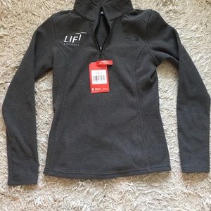 New with tag North face sweater on E bay